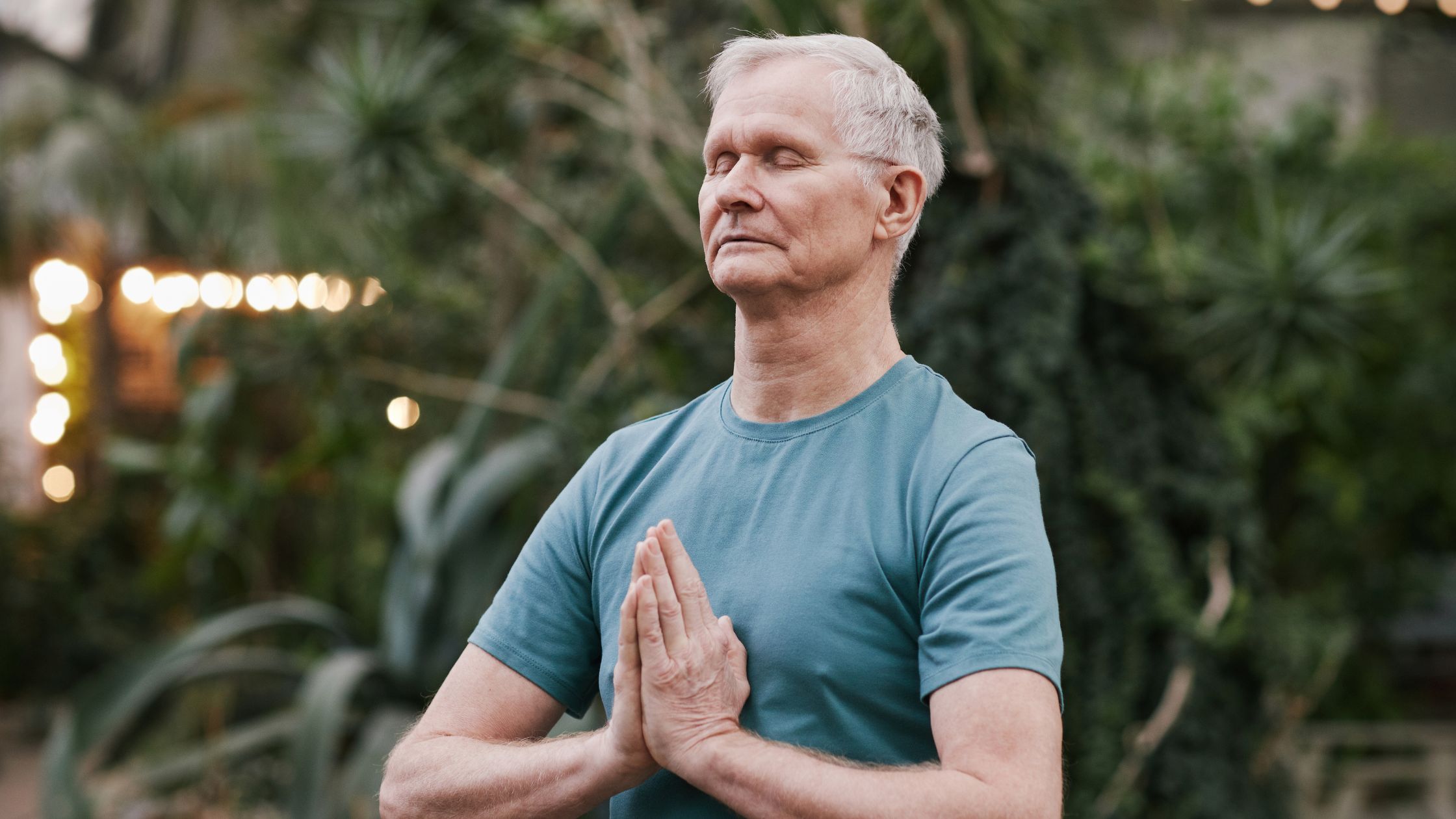 Christmas yoga practice yoga king
